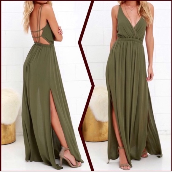 Lulus Dresses & Skirts - Lulus Open Back Dress